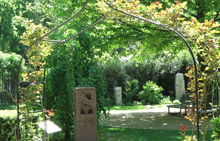 Teaserbild Garten der Frauen - Sonntagsführungen